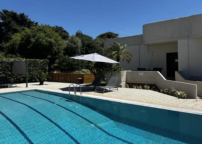 Katrin イアリソス